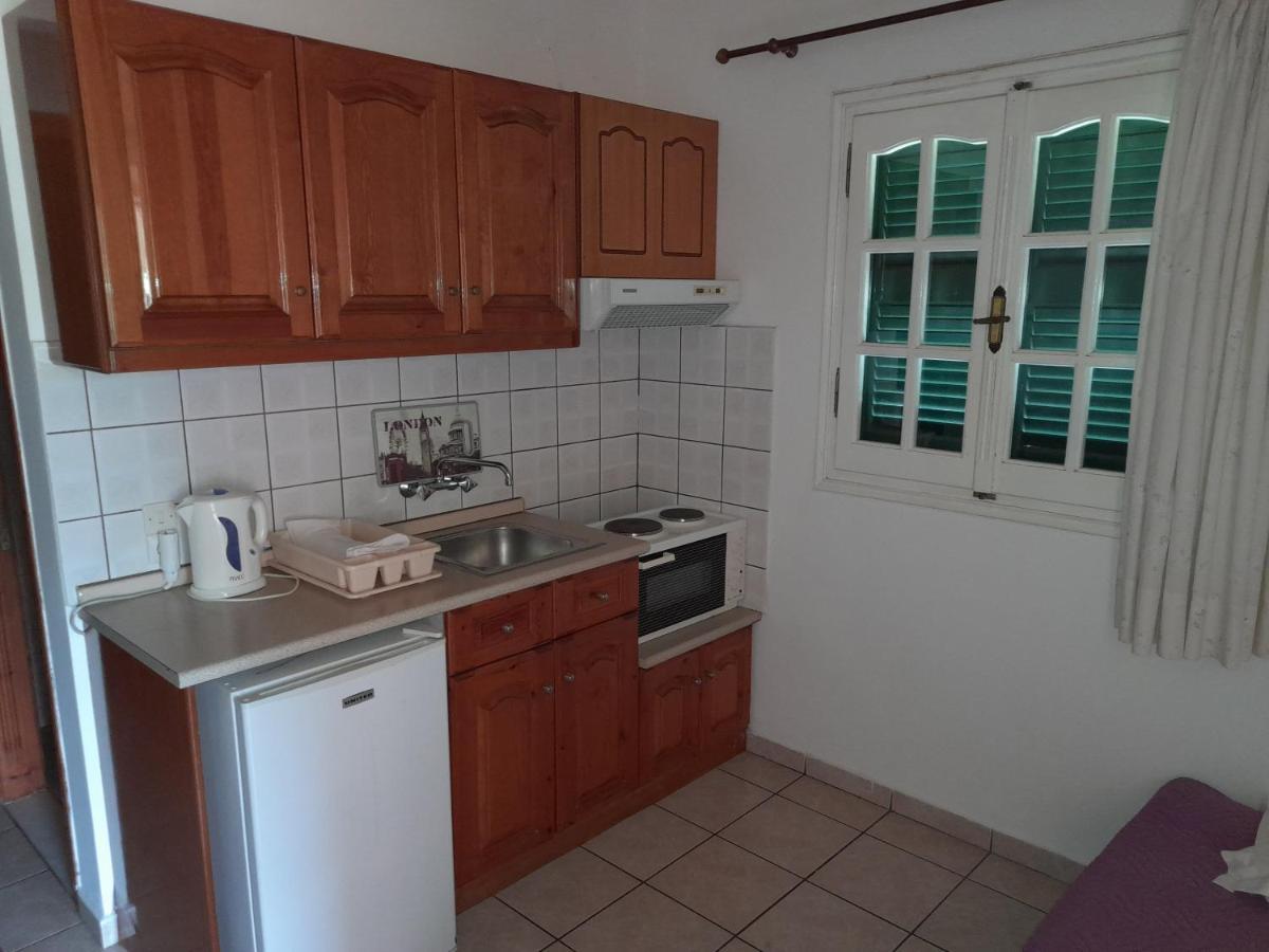 Aggeliki Apartments ซีดารี ภายนอก รูปภาพ